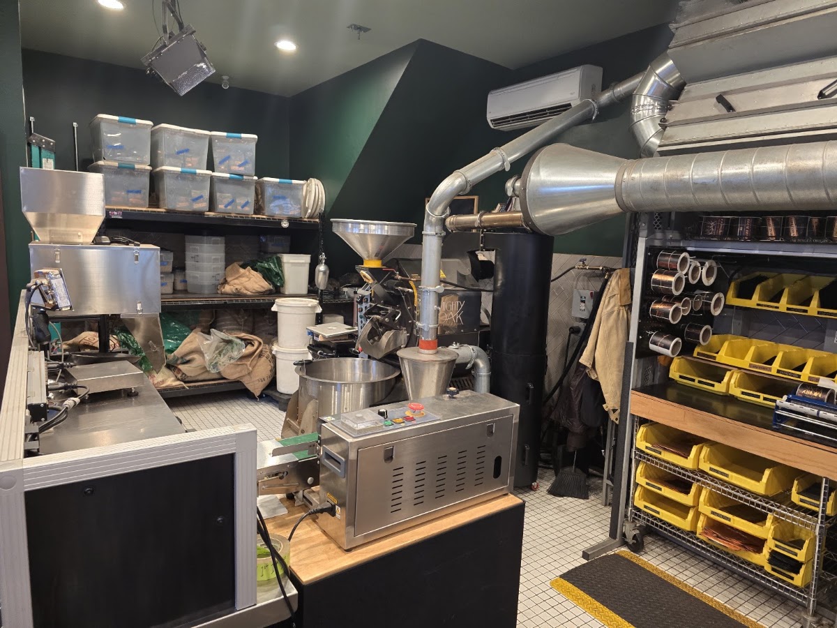 Mighty Oak Roasters — Cafe